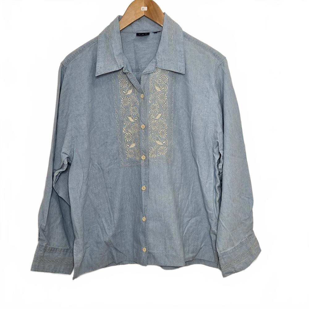 Gap Denim Shirt Women's Large Light Blue Cotton Floral Embroidery Boho Button Up